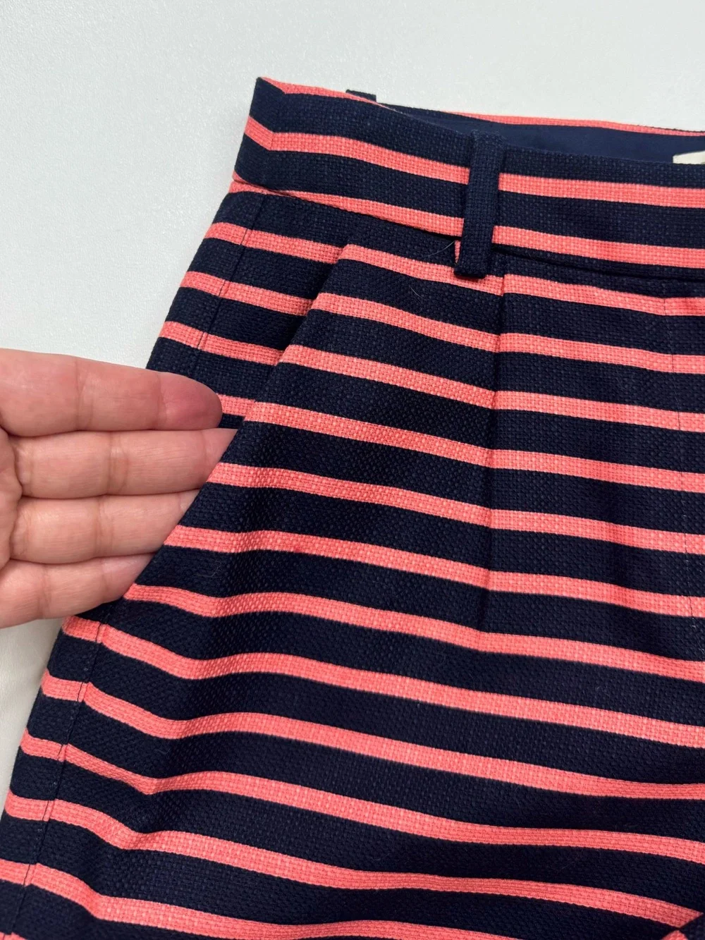 NWT J. Crew High Waist Dolphin Hem Woven  Striped Women’s Shorts Size 00